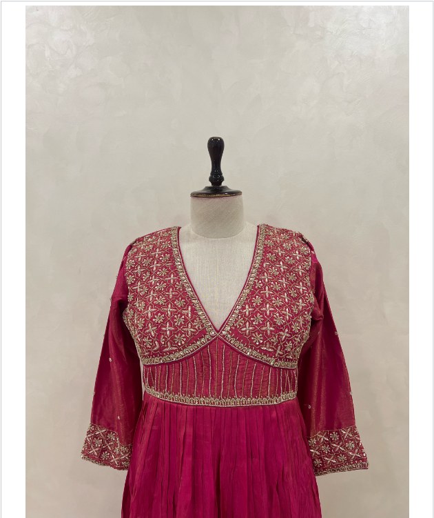 Royal Traditional Party Wear Gown